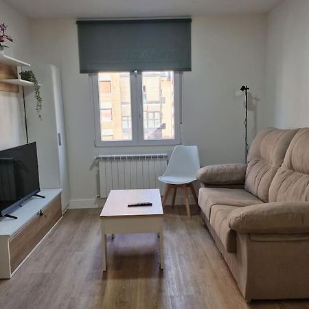 Apartamento Aires De Tineo Oviedo Eksteriør bilde